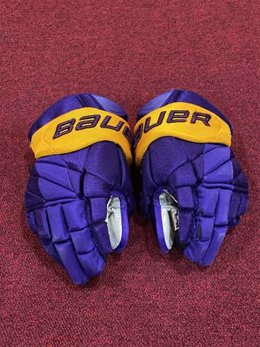 Mankato State Bauer  1X Pro Lite 14" Pro Stock Gloves Item#MNKG16