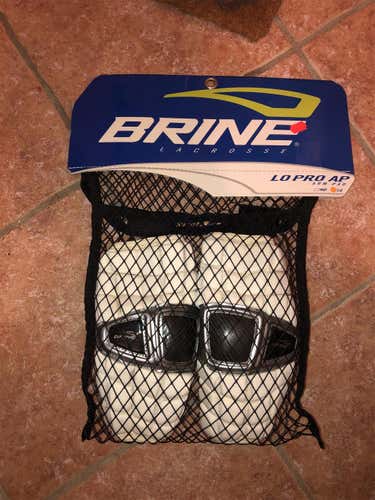 New Large OG Brine Lo Pro Arm Pads w/ Caps
