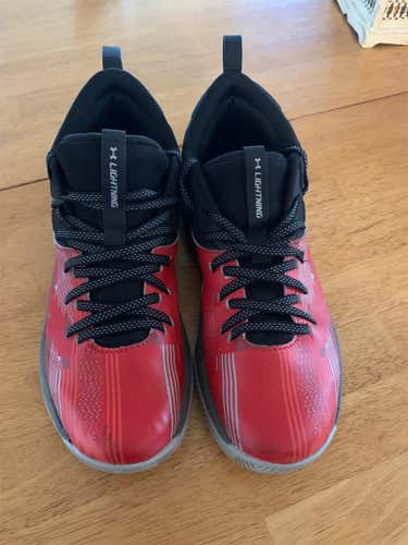 Red Kid's Size 5.0 (Women's 6.0) Under Armour Shoes