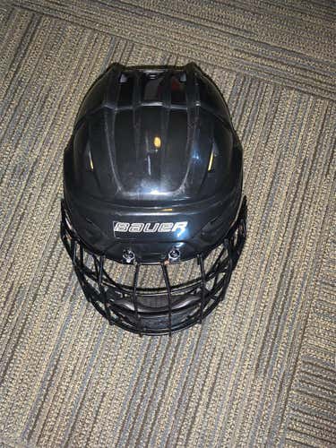 Black Used Medium Bauer Re-Akt 95  Helmet