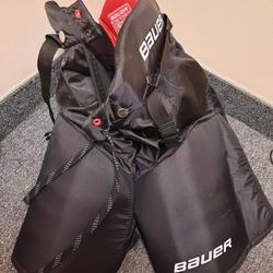 Black Used Senior XL Bauer Vapor X700 Hockey Pants