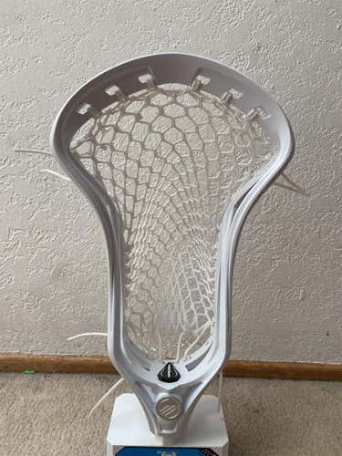 White New Attack & Midfield Strung Kinetik 2.0 Head