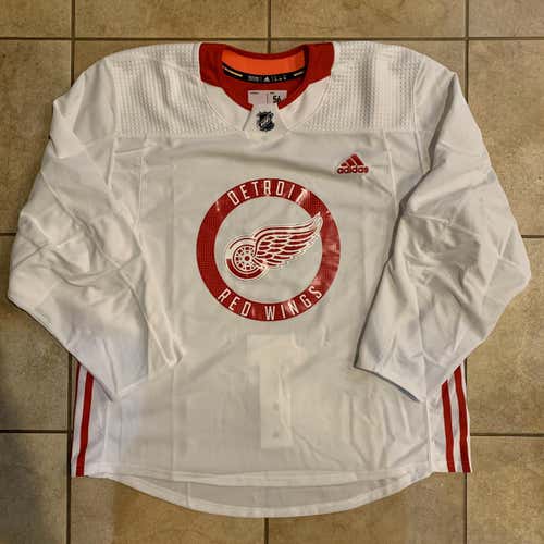 Pro Stock Detroit Red Wings Adidas Practice Jersey MIC Sz 56