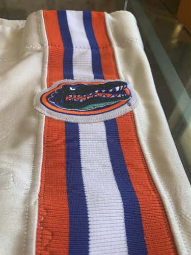 White Adult Size 40 Nike Pants