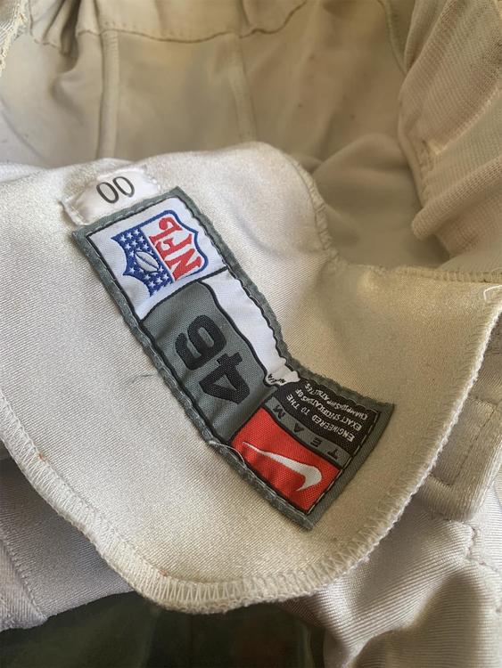 nike team defender pants