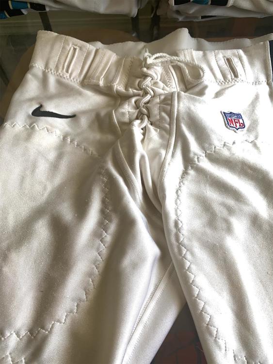 nike team defender pants