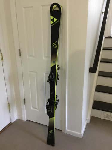 Used 2018 Fischer RC4 SC, 165cm, with Z12 Powerrail bindings. $225 or best offer.