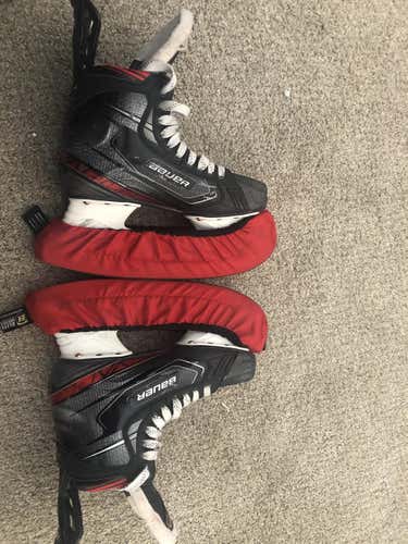 Used Senior Bauer Vapor 2X Hockey Skates Regular Width Size 7