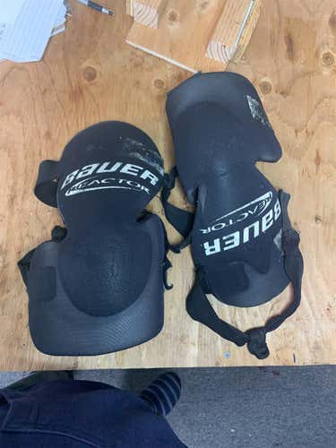Goalie Knee Protection