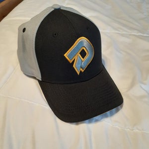 Black New Adult S/Med DeMarini Hat