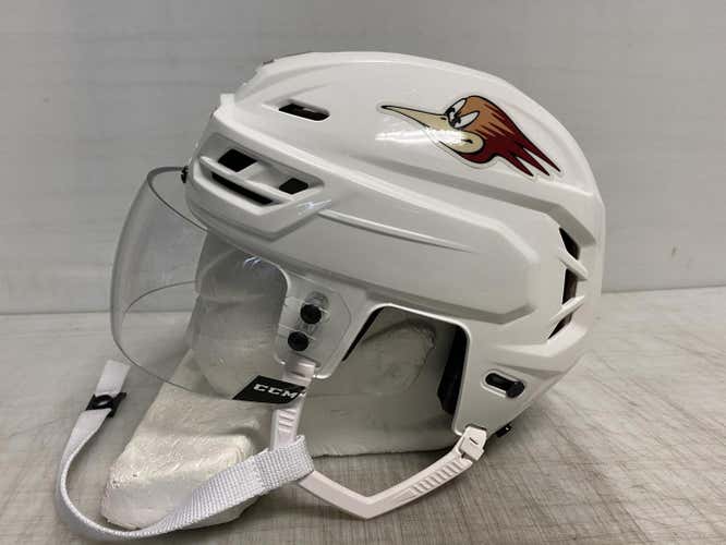 CCM Resistance Pro Stock Hockey Helmet Medium White CCM Visor 8259