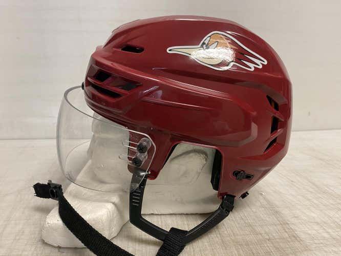CCM Resistance Pro Stock Hockey Helmet Medium Maroon CCM Visor 8260