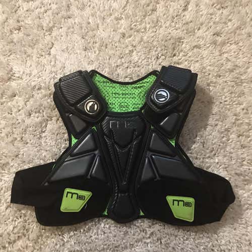 Used Medium Maverik M3 Speed Pad Shoulder Pads