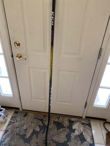 Intermediate Right Handed Super Tacks AS2 Pro p88 65 flex. Hockey Stick
