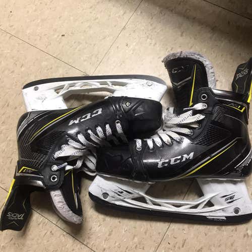Senior CCM Super Tacks AS1 Regular Width Size 9 Hockey Skates