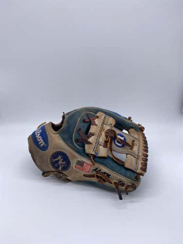 Wilson A2k Custom Pro Issue 11.5 Yankees Used Right Hand Throw 11.5" Baseball Glove
