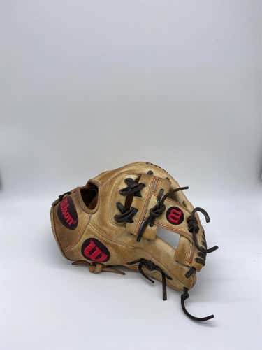 Wilson A2000 1786 11.5 Used Right Hand Throw 11.5" Baseball Glove