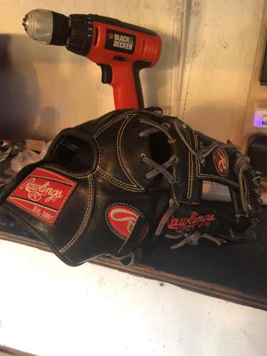 Black Adult Infield 11.75" Baseball Glove
