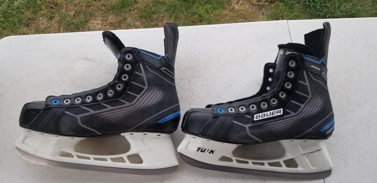 Senior Used Bauer Nexus N6000 Hockey Skates Regular Width Size 11