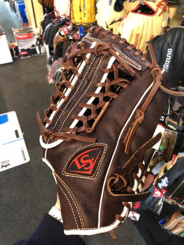 New Louisville Slugger Right Hand Throw 125 Series Baseball Glove 12.75"
