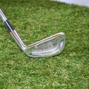 Wilson	F.C.B Forged Cavity Back	6 Iron	Right Handed	37.5	Steel	Stiff	New Grip