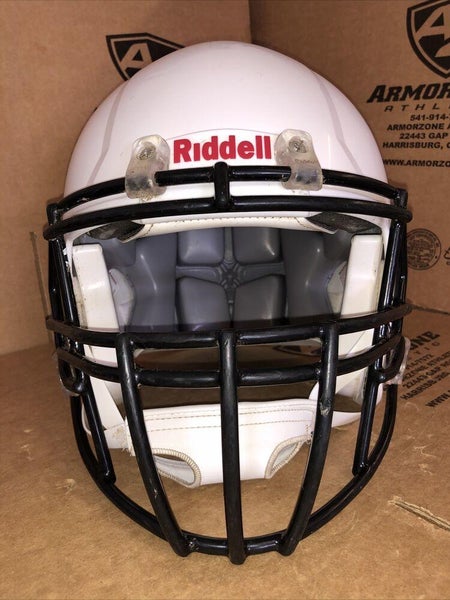 USED RIDDELL YOUTH SPEED CLASSIC FOOTBALL HELMET - XL - WHITE