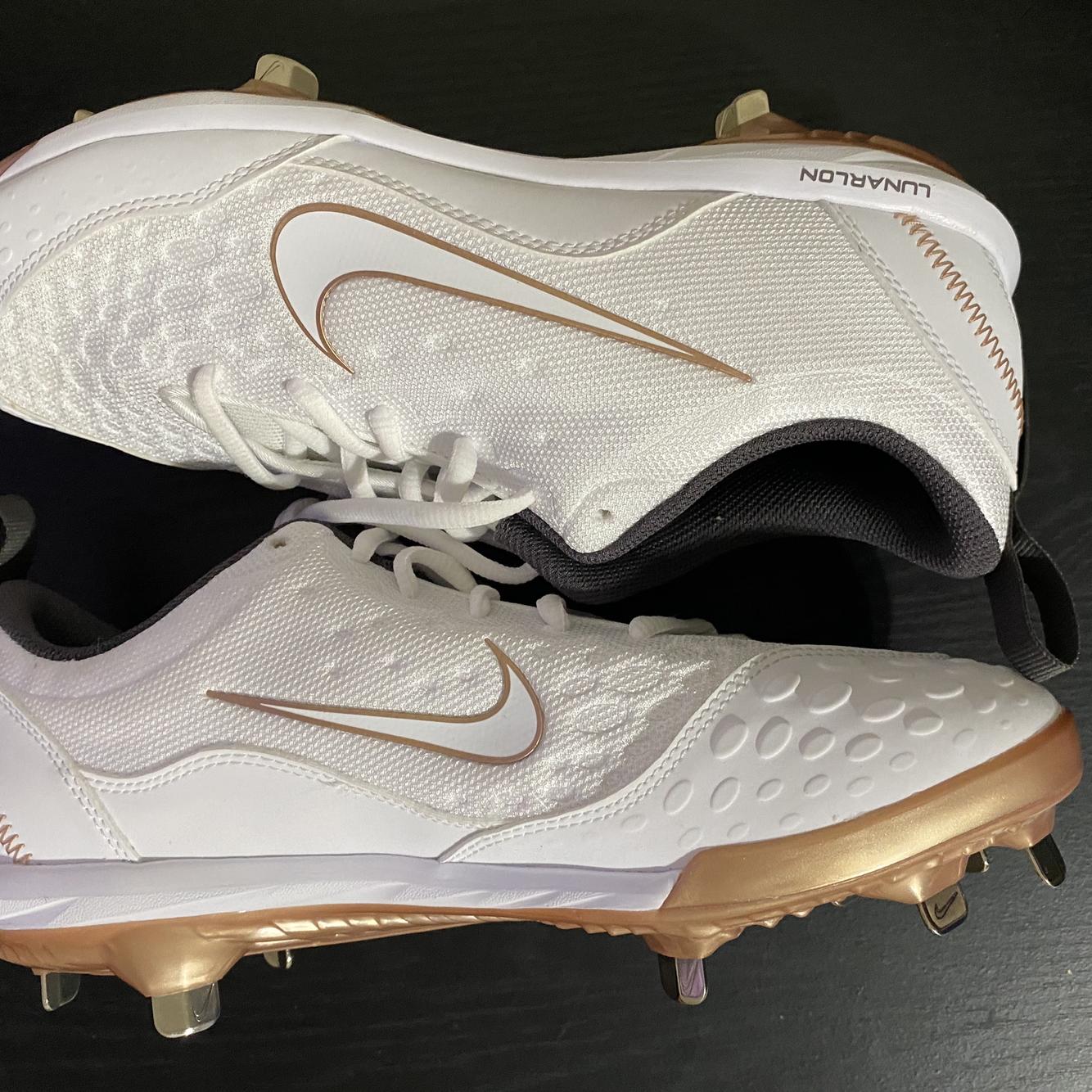 nike hyperdiamond lunarlon