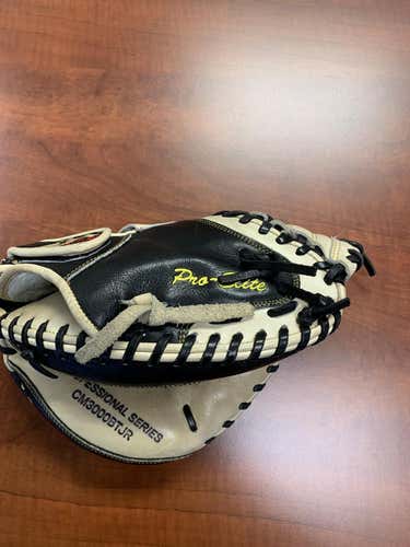 Used Kid Pitch (9YO-13YO) All Star Right Hand Throw Catcher's CM3000 Baseball Glove 31.5"