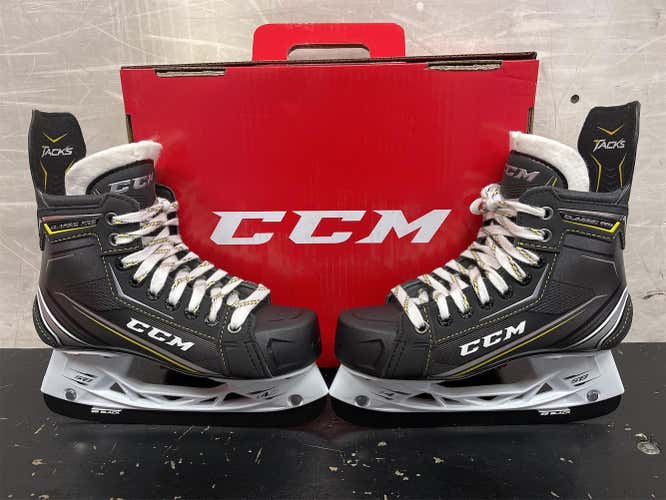 Junior CCM Tacks Classic Pro Regular Width Size 1 Hockey Skates