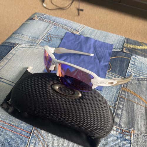 White Unisex  Oakley Flak 2.0 Sunglasses