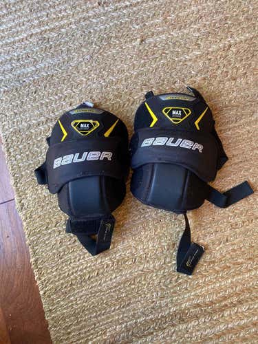 Used Bauer Goalie Knee Guards Senior Size
