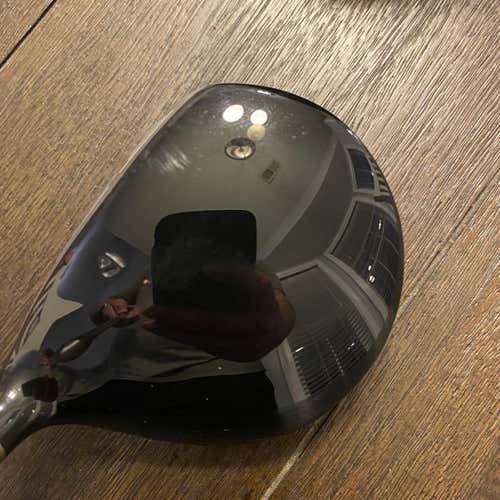 Men's Right Handed r7 ti Regular Flex 5 Wood Fairway Wood