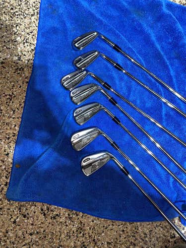 Men's Right Handed AP2 Forged Regular Flex Steel Shaft Iron Set