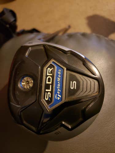 Used Men's TaylorMade Right Handed SLDR Fairway Wood Regular Flex 3 Wood