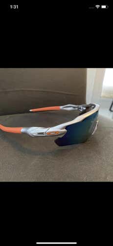 Oakley Radar Ev