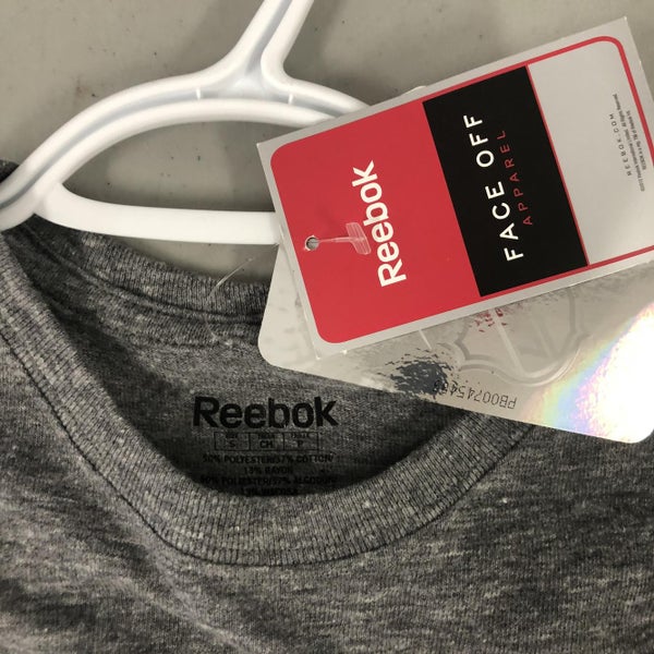 Gray Adult Small Reebok Shirts