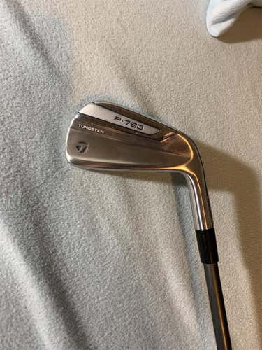 Men's 2 iron P790 Extra Stiff Flex Graphite Shaft