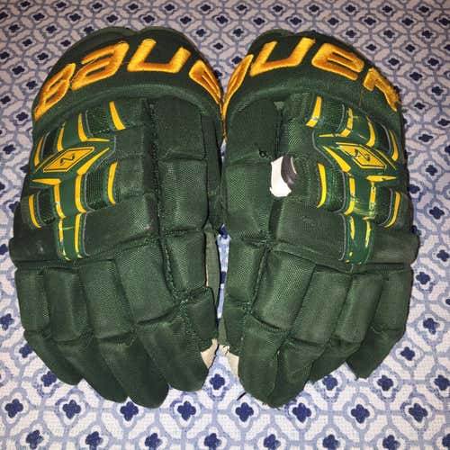 GREEN BAUER NEXUS 14'' Gloves