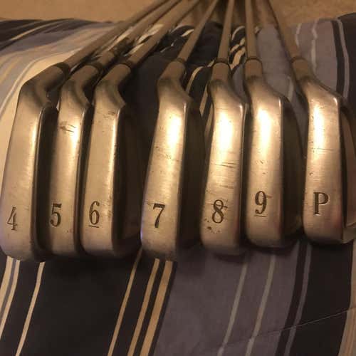 Titleist DCI 822 OS Iron Set 4-PW