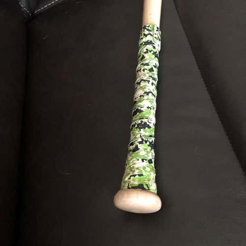 High School/College 2017 Wood (-3) 29 oz 32" Bat