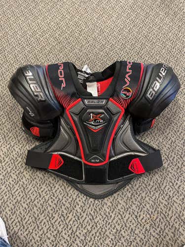 Senior Medium Bauer Vapor 1X Lite  Shoulder Pads