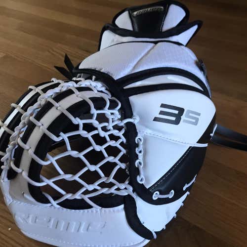 Bauer Supreme 3S Intermediate Goalie Glove And Blocker