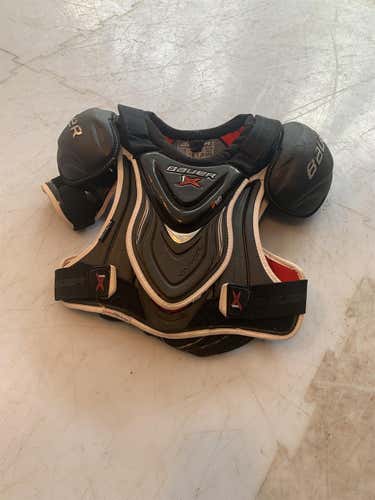 Senior Small Bauer Vapor 1X  Shoulder Pads