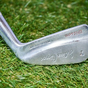 Wilson	Julius Boros 	3 Iron	Right Handed	38.25"	Steel	Stiff	New Grip