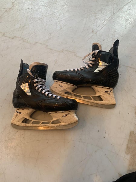 Senior True Pro Custom Regular Width Pro Stock Size 8 Hockey Skates