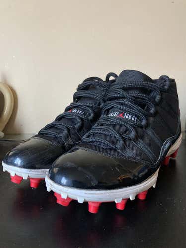 Air Jordan 11 Bred size 9.5