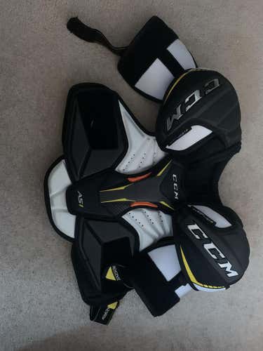 Used Junior Large CCM Super Tacks AS1 Shoulder Pads