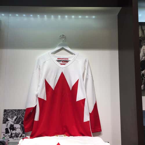 Team Canada 1972 White Adult Large Jersey