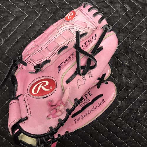 Rare. Rawlings Full Leather. Pink YouthFast Pitch Series 11" Softball Glove