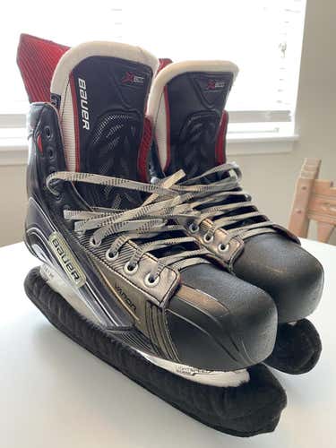 Bauer Vapor X800 Senior 10 EE Skates